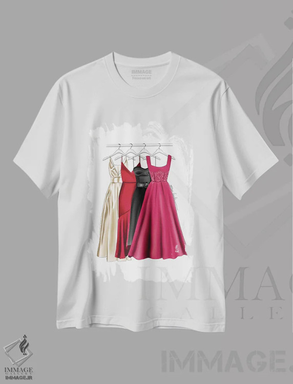 تیشرت سفید طرح دار پیراهن ها، تزئینی اثر الزا فوچه | immage.ir