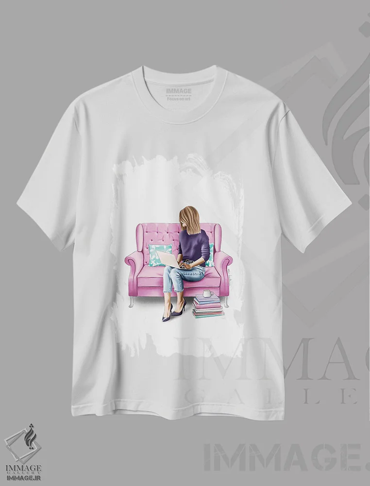 تیشرت سفید طرح دار ساخت امپراتوری من، دست نقاشی و طراحی دستی اثر الزا فوچه | immage.ir