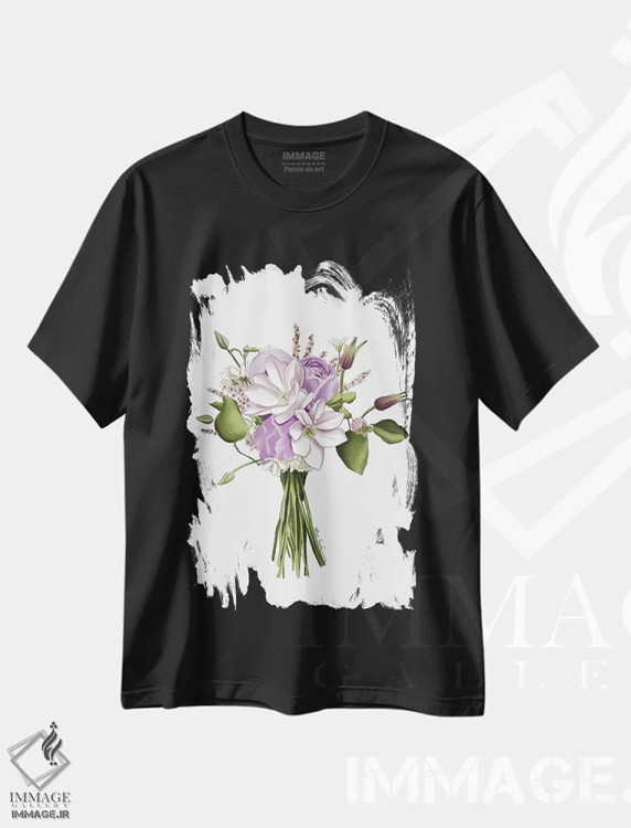 تیشرت مشکی طرح دار دسته گل بنفش، دست نقاشی و طراحی دستی اثر الزا فوچه | immage.ir
