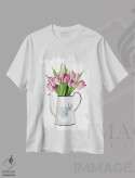 تیشرت سفید طرح دار لاله ها، دست نقاشی و طراحی دستی اثر الزا فوچه | immage.ir