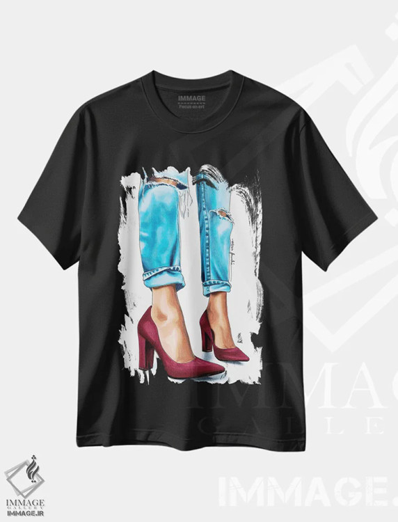 تیشرت مشکی طرح دار جین و کفش پاشنه دار، تزئینی اثر الزا فوچه | فروشگاه ایماژ