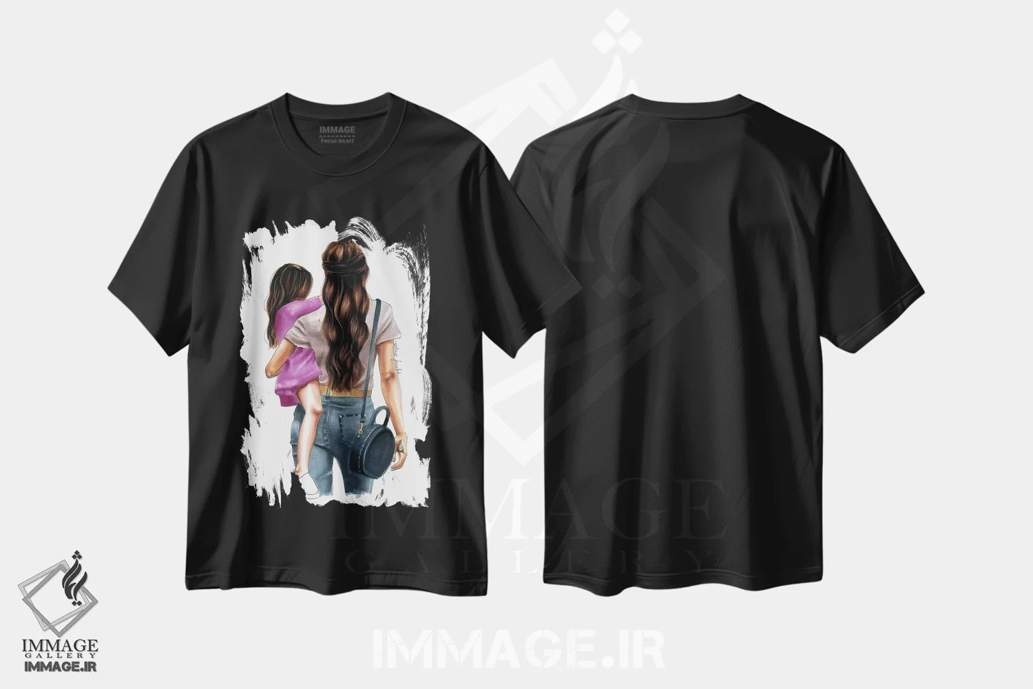 تیشرت مشکی طرح دار روز بیرون مادر و دختر، تزئینی اثر الزا فوچه | فروشگاه ایماژ