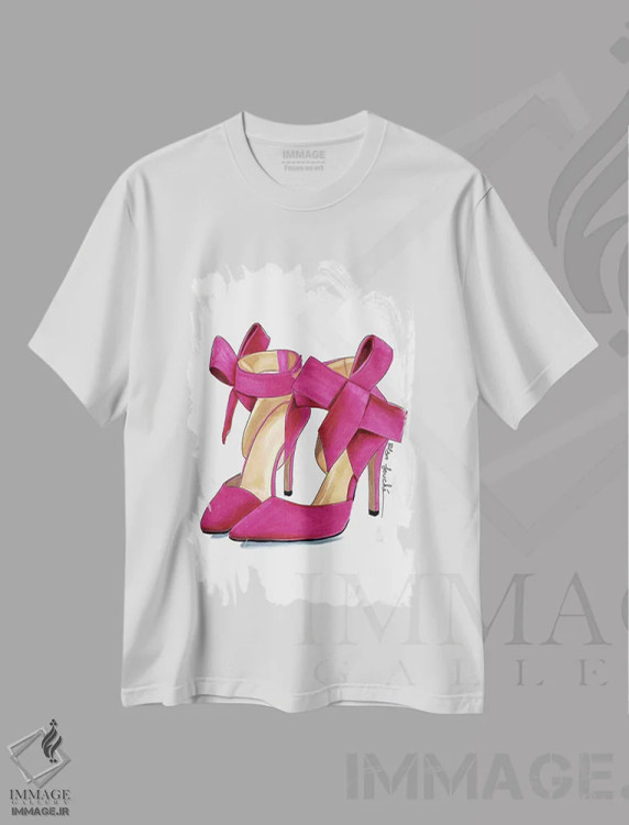 تیشرت سفید طرح دار کفش پاشنه دار رز، تزئینی اثر الزا فوچه | فروشگاه ایماژ
