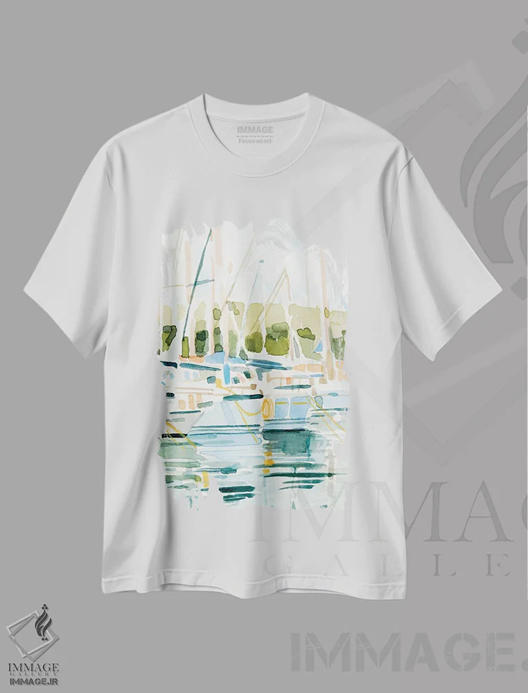 تیشرت سفید طرح دار کنار خلیج ۱، مدیوم اثر اما کارولین | immage.ir