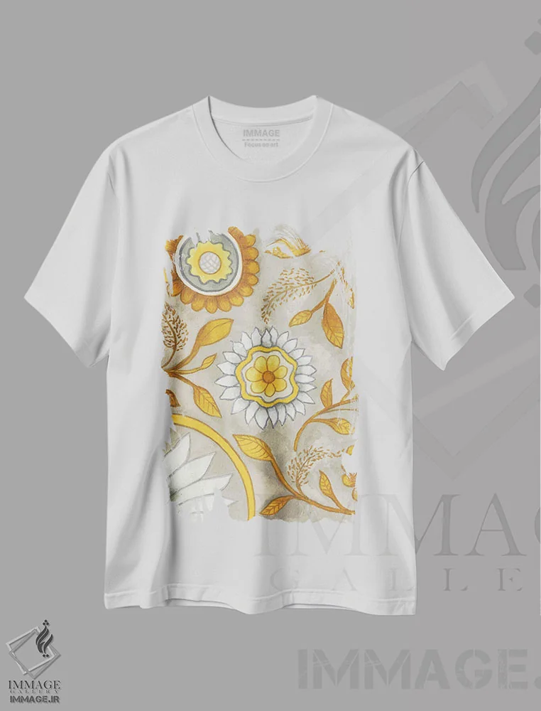 تیشرت سفید طرح دار گل ها روی زمینهٔ خاکستری ۱، دکور آسیایی اثر الیزابت مدلی | immage.ir