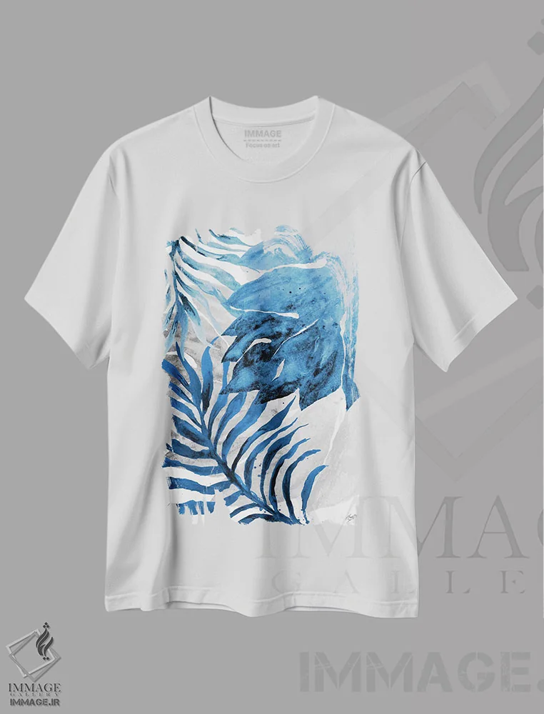 تیشرت سفید طرح دار سرخس و برگ آبی شمارهٔ دو، تزئینی اثر الیزابت مدلی | immage.ir