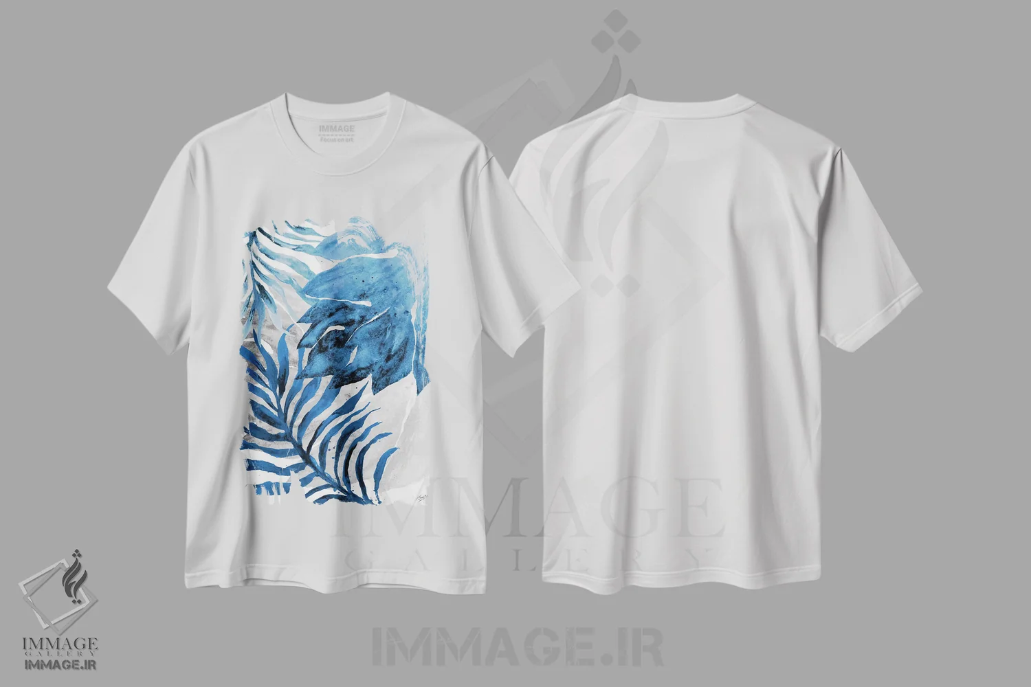 تیشرت سفید طرح دار سرخس و برگ آبی شمارهٔ دو، تزئینی اثر الیزابت مدلی | immage.ir