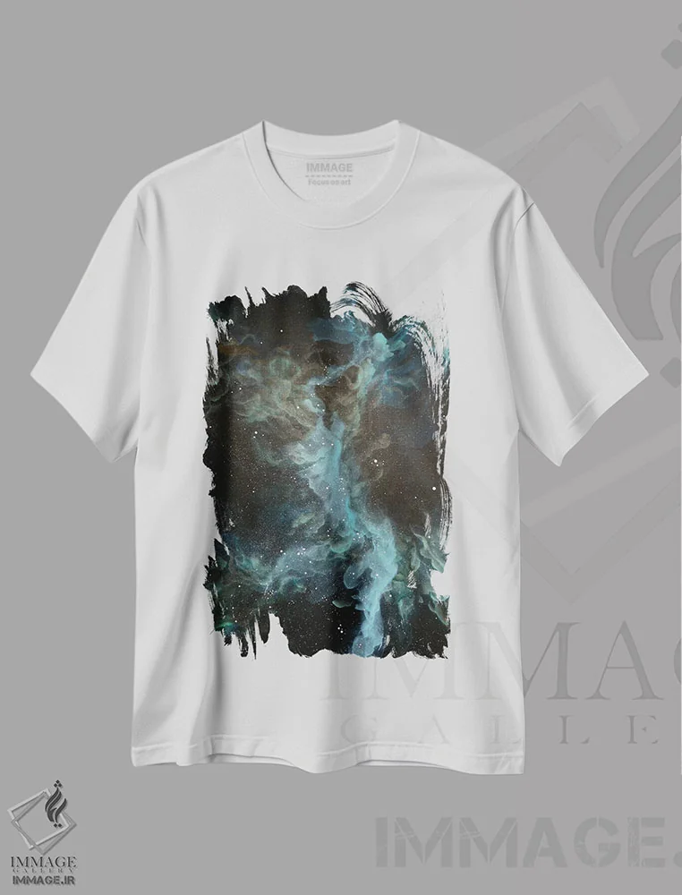 تیشرت سفید طرح دار سحابی هفت، دکور معاصر اثر امیلی ماگون | فروشگاه ایماژ