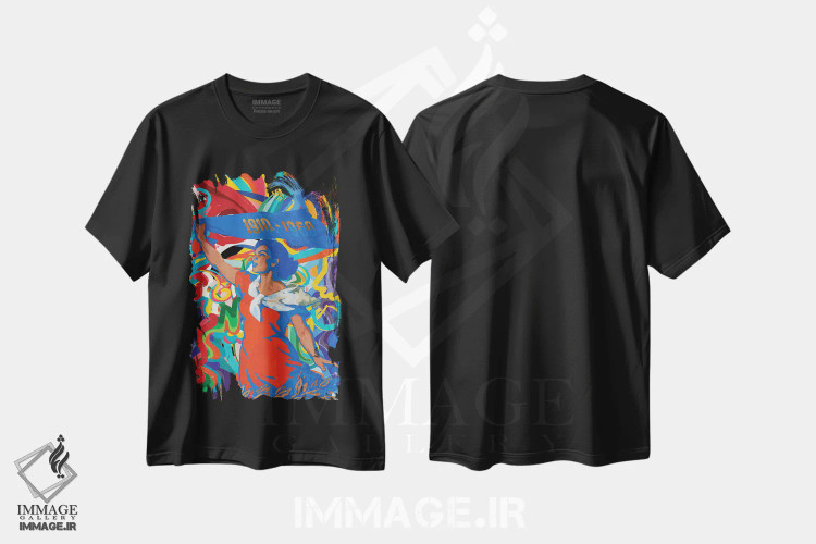 تیشرت مشکی طرح دار پاپ آرت وینتیج زن آبی، هنر فاخر معاصر اثر امانوئل سیگنورینو | immage.ir