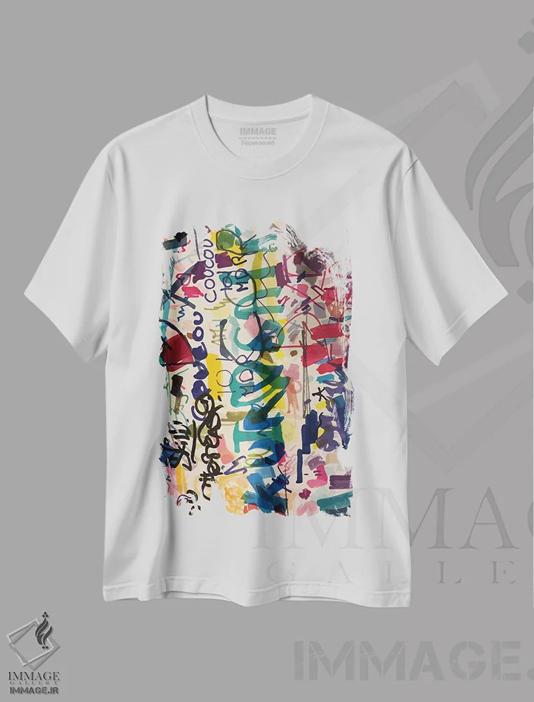 تیشرت سفید طرح دار نوشته های مردم اثر امانوئل سیگنورینو | immage.ir