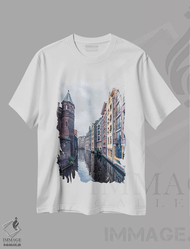 تیشرت سفید طرح دار کانال در آمستردام، مدیوم اثر مانجیک پیکچرز | فروشگاه ایماژ