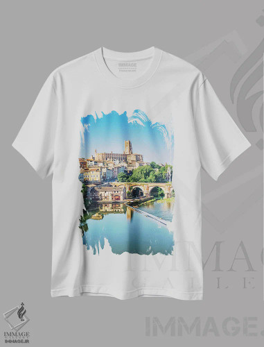 تیشرت سفید طرح دار شهر آلبی، مدیوم اثر مانجیک پیکچرز | فروشگاه ایماژ