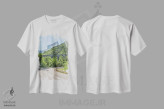 تیشرت سفید طرح دار جاده آلپ، مدیوم اثر مانجیک پیکچرز | immage.ir