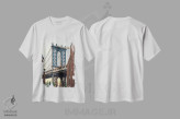 تیشرت سفید طرح دار پل منهتن، مدیوم اثر مانجیک پیکچرز | immage.ir