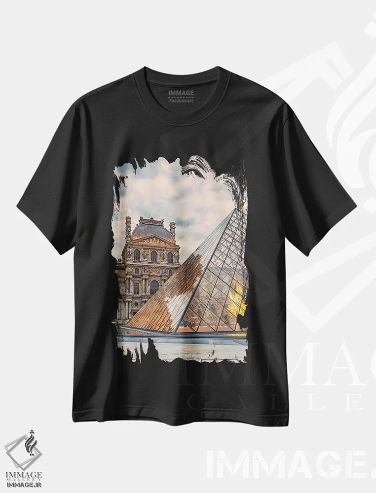 تیشرت مشکی طرح دار اهرام مدرن، مدیوم اثر مانجیک پیکچرز | فروشگاه ایماژ