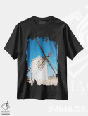 تیشرت مشکی طرح دار آسیاب بادی در اسپانیا، مدیوم اثر مانجیک پیکچرز | فروشگاه ایماژ
