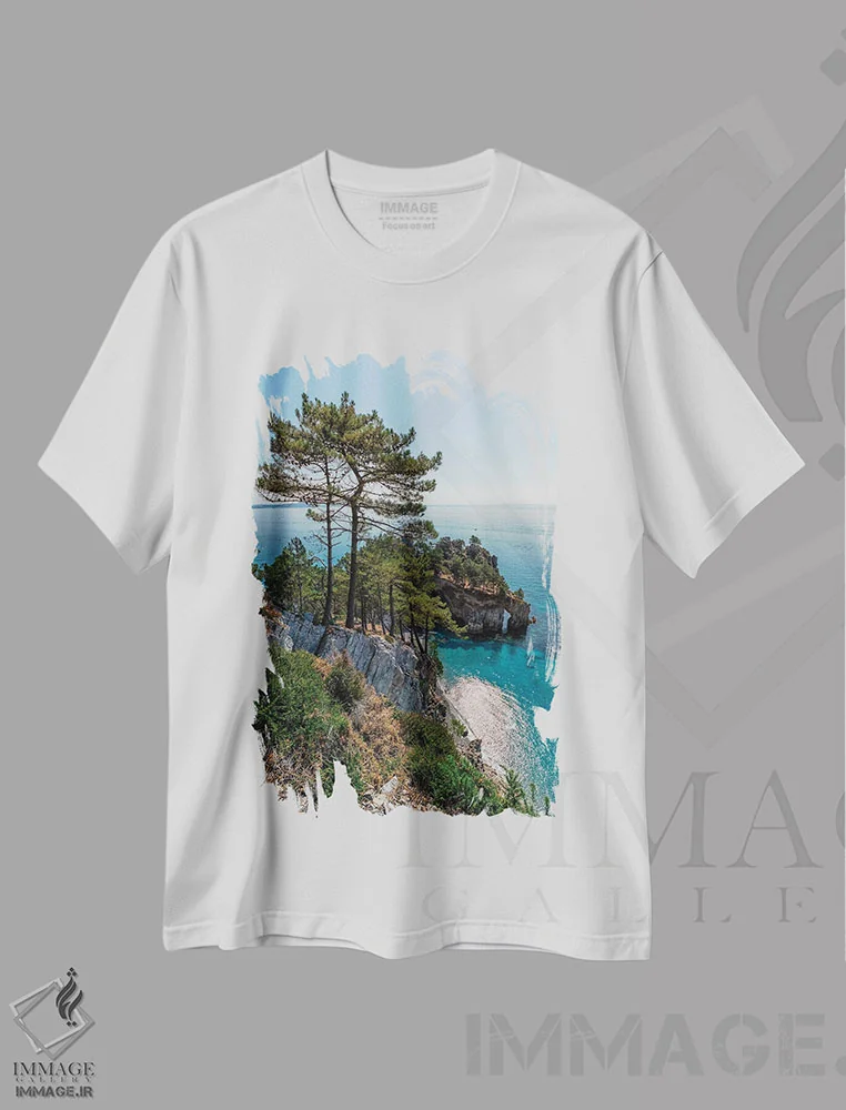 تیشرت سفید طرح دار بروتانی فرانسه، مدیوم اثر مانجیک پیکچرز | فروشگاه ایماژ
