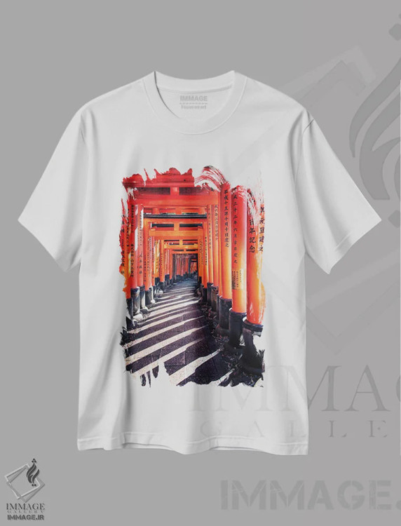 تیشرت سفید طرح دار معبد فوشیمی ایناری تایشا، مدیوم اثر مانجیک پیکچرز | فروشگاه ایماژ