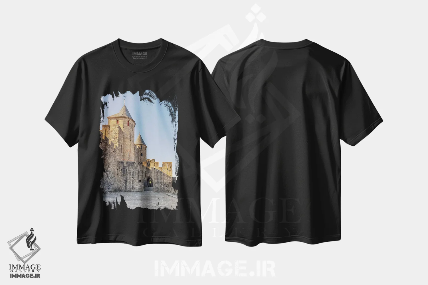 تیشرت مشکی طرح دار قلعهٔ قرون وسطایی، مدیوم اثر مانجیک پیکچرز | فروشگاه ایماژ