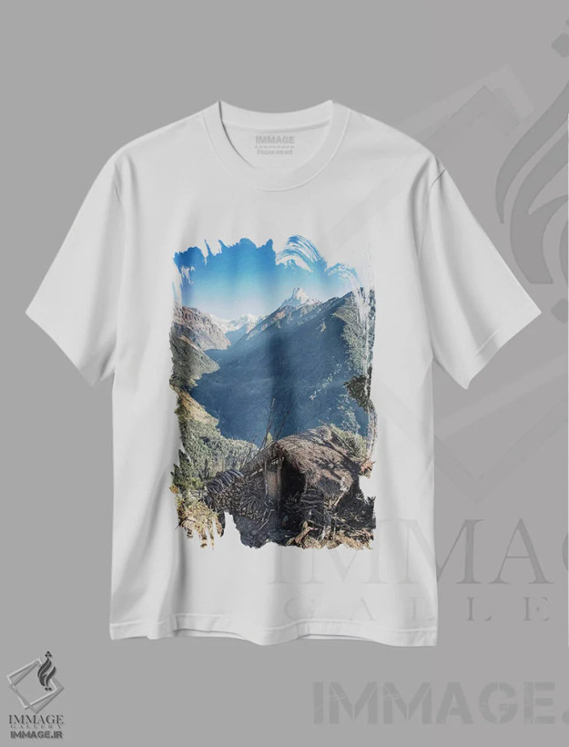 تیشرت سفید طرح دار هیمالیا، مدیوم اثر مانجیک پیکچرز | فروشگاه ایماژ