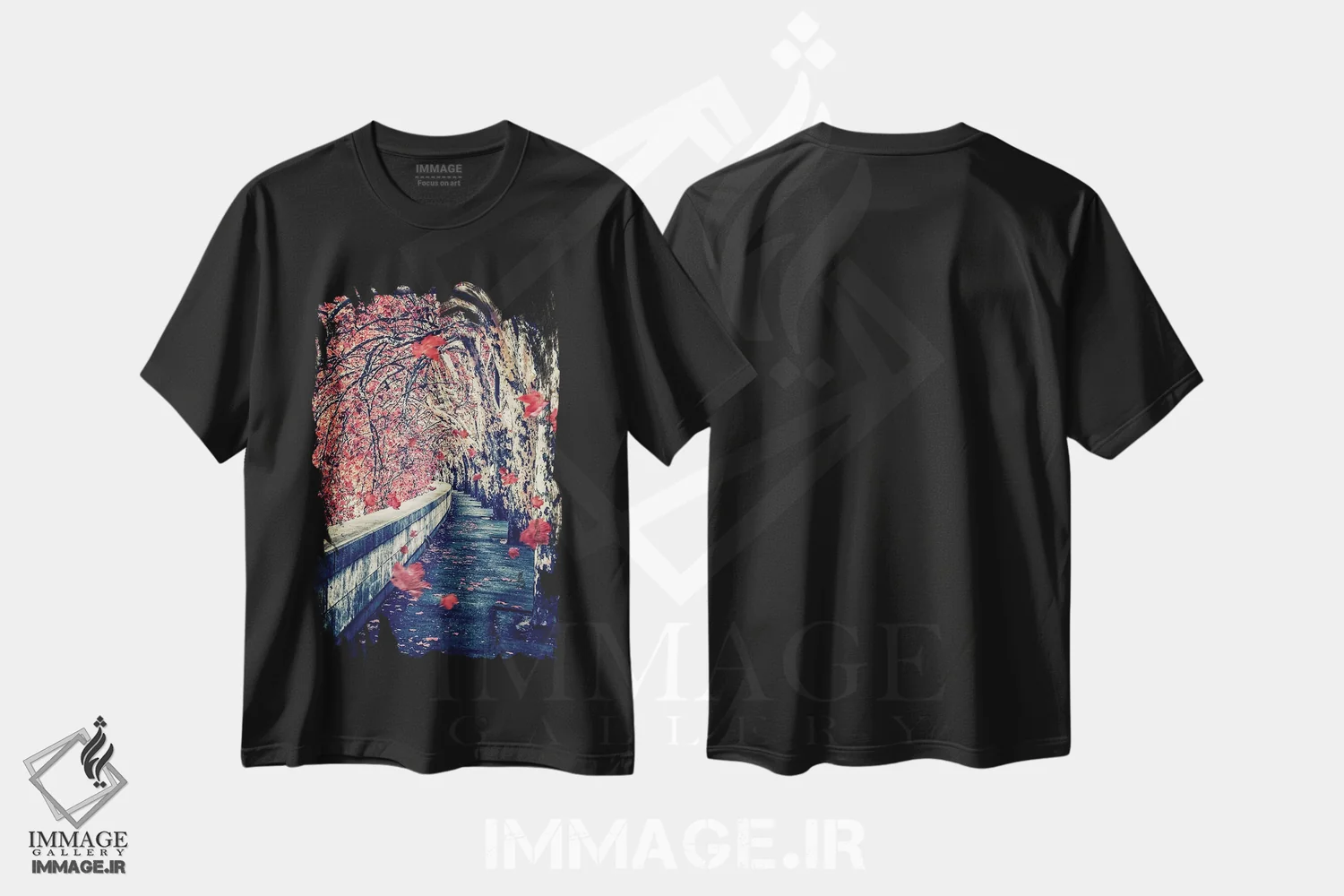 تیشرت مشکی طرح دار برگ های ریخته، مدیوم اثر مانجیک پیکچرز | فروشگاه ایماژ