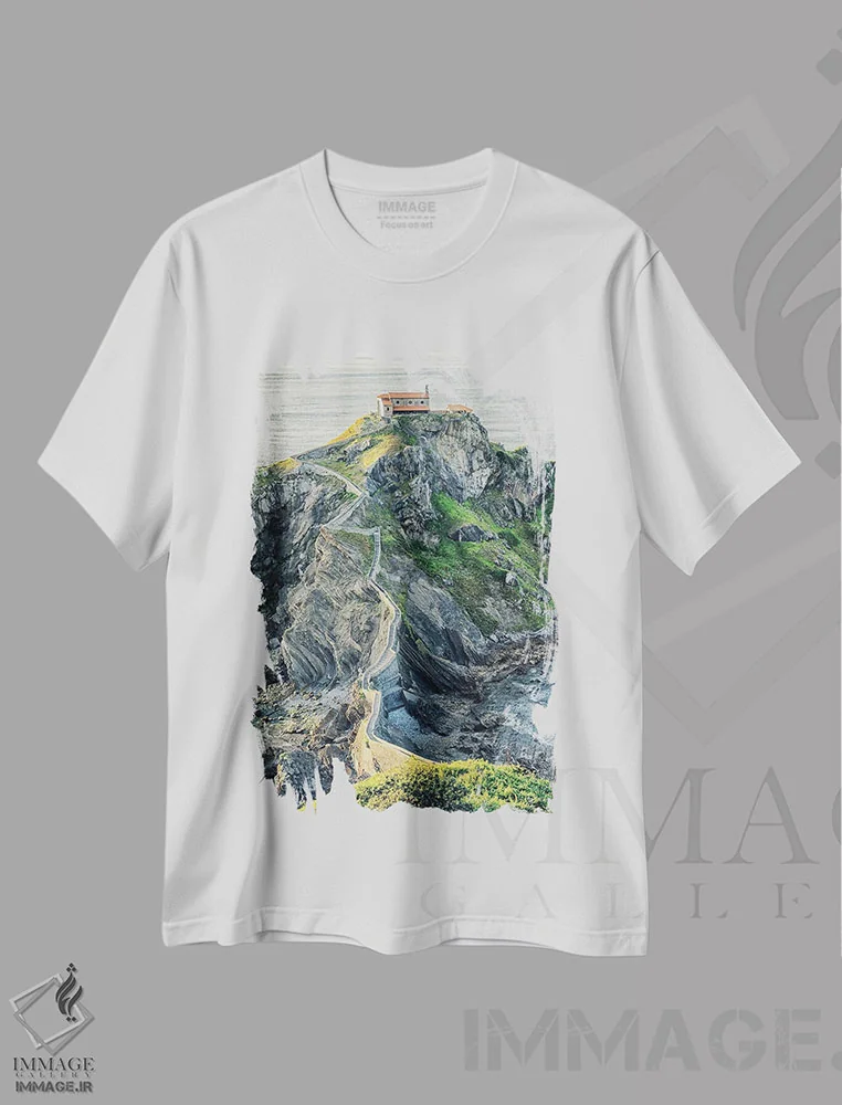 تیشرت سفید طرح دار سن خوان، مدیوم اثر مانجیک پیکچرز | immage.ir