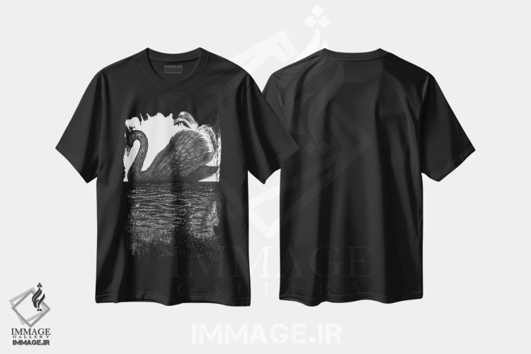 تیشرت مشکی طرح دار سوی دیگر، نقاشی و تصویرگری سیاه و سفید اثر الا مازور | فروشگاه ایماژ