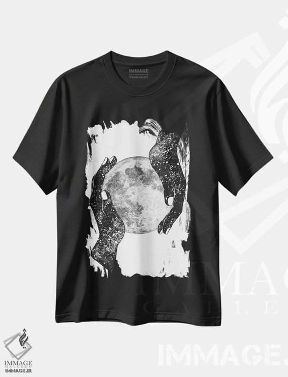 تیشرت مشکی طرح دار جادوی جهان هستی، نقاشی و تصویرگری سیاه و سفید اثر الا مازور | فروشگاه ایماژ