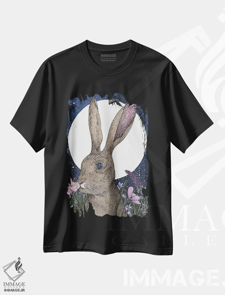 تیشرت مشکی طرح دار خرگوش و ماه، دست نقاشی و طراحی دستی اثر الا مازور | immage.ir