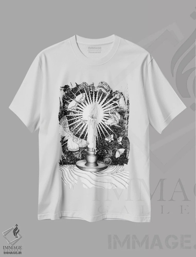 تیشرت سفید طرح دار رقص شب پره ها، نقاشی و تصویرگری سیاه و سفید اثر الا مازور | فروشگاه ایماژ