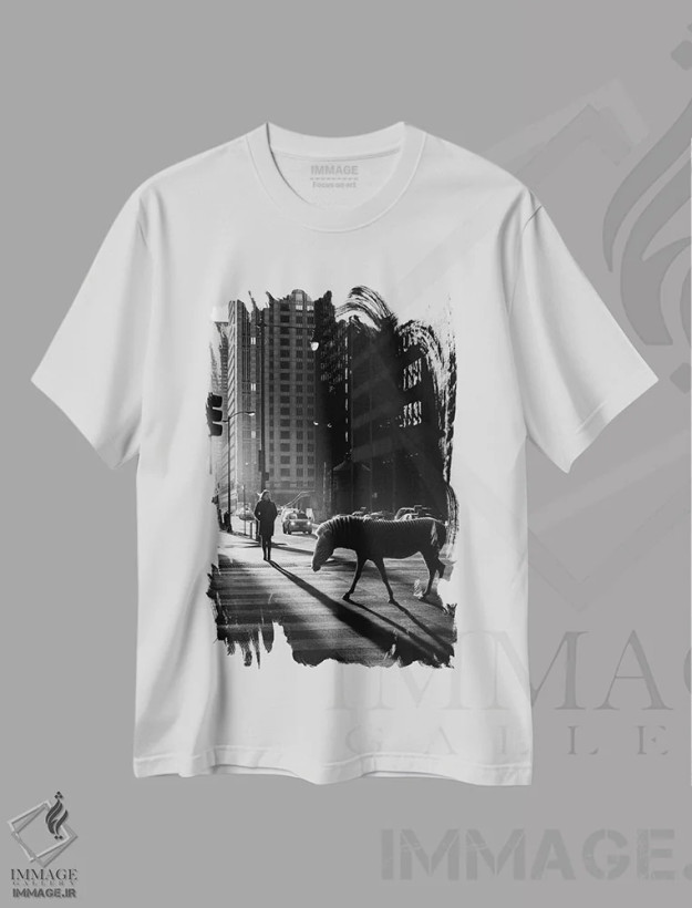 تیشرت سفید طرح دار مبدأ، عکاسی سیاه و سفید اثر ای ان.پی اس | فروشگاه ایماژ