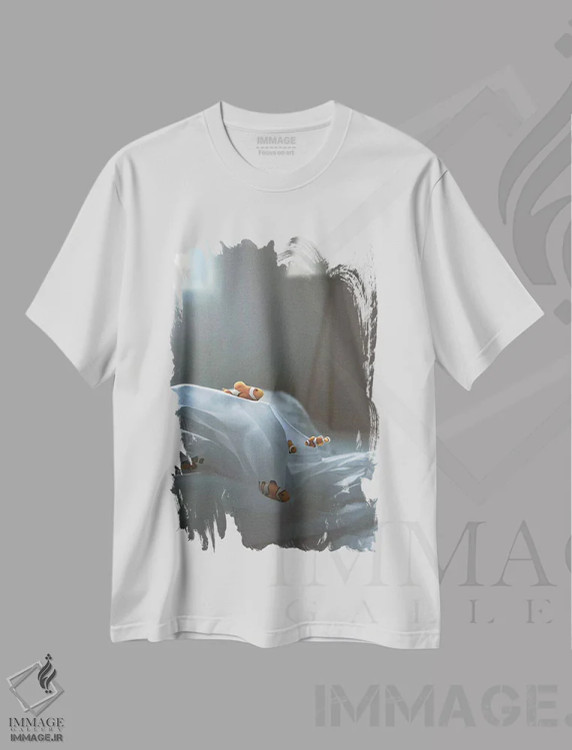تیشرت سفید طرح دار کف دریا، عکاسی ترکیبی اثر ای ان.پی اس | فروشگاه ایماژ