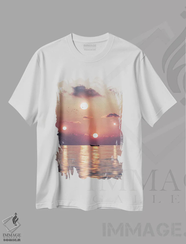 تیشرت سفید طرح دار رقص خورشیدی، عکاسی ترکیبی اثر ای ان.پی اس | فروشگاه ایماژ