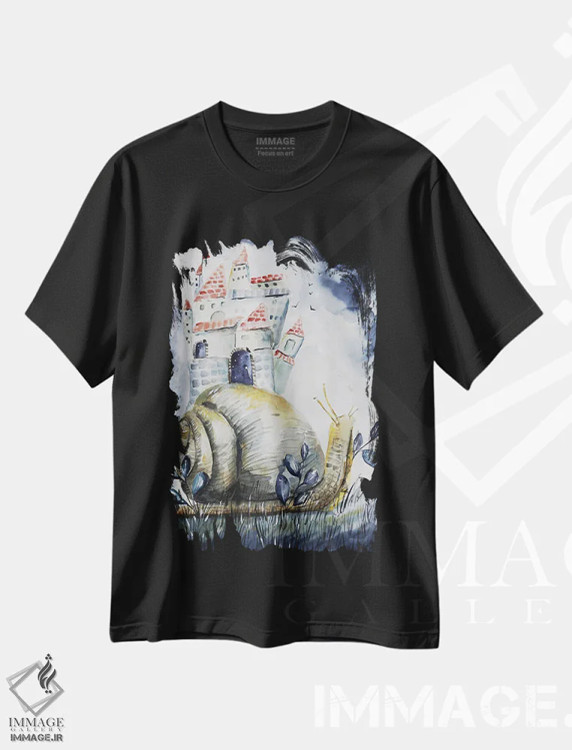 تیشرت مشکی طرح دار حلزون، مدیوم اثر اوگنیا اسمیرنوا | فروشگاه ایماژ