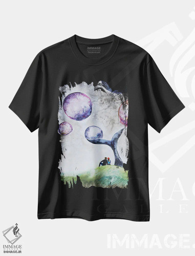 تیشرت مشکی طرح دار زیر دُم نهنگ، مدیوم اثر اوگنیا اسمیرنوا | فروشگاه ایماژ