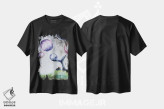 تیشرت مشکی طرح دار زیر دُم نهنگ، مدیوم اثر اوگنیا اسمیرنوا | فروشگاه ایماژ