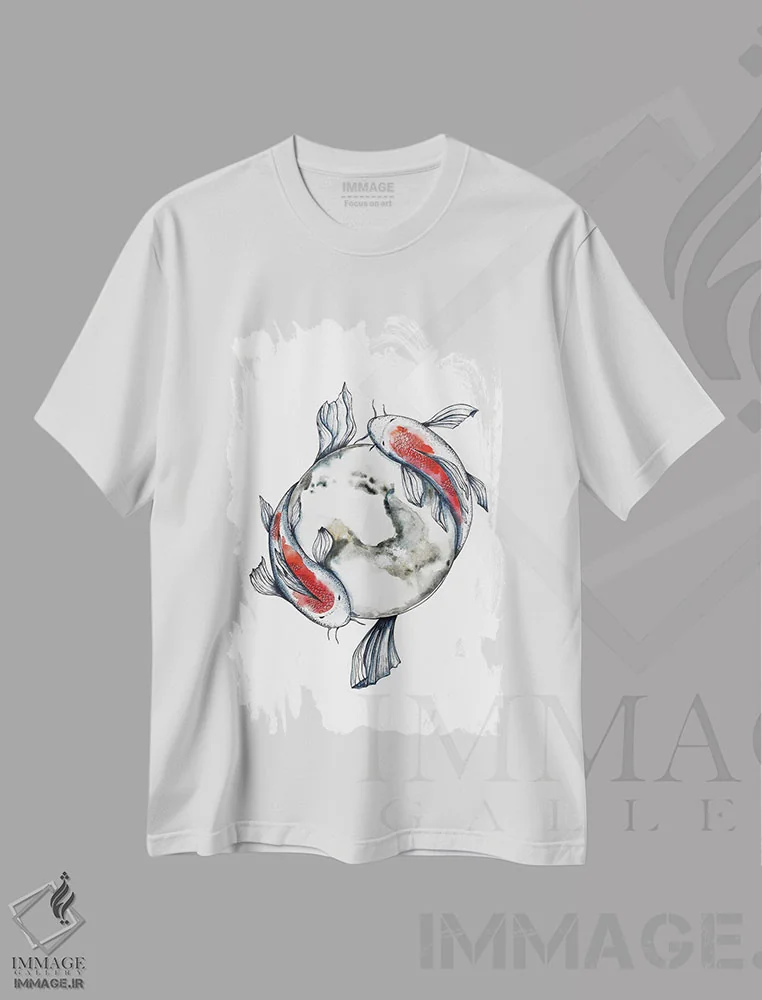 تیشرت سفید طرح دار ماهی های کوی و ماه، مدیوم اثر اوگنیا اسمیرنوا | immage.ir