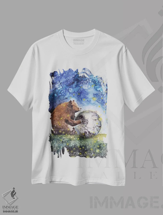 تیشرت سفید طرح دار خرس با ماه، تزئینی اثر اوگنیا اسمیرنوا | فروشگاه ایماژ