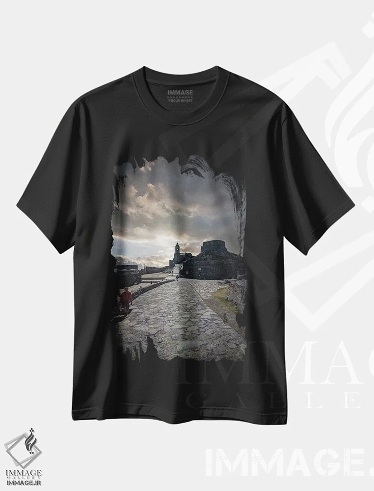 تیشرت مشکی طرح دار کلیسای سن پیتر، پورتو وِنِره ۱، مدیوم اثر انزو رومانو | immage.ir