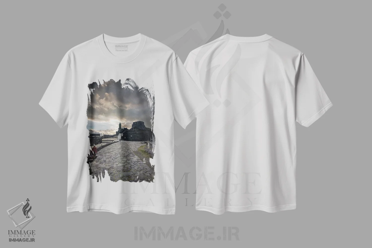تیشرت سفید طرح دار کلیسای سن پیتر، پورتو وِنِره ۱، مدیوم اثر انزو رومانو | فروشگاه ایماژ