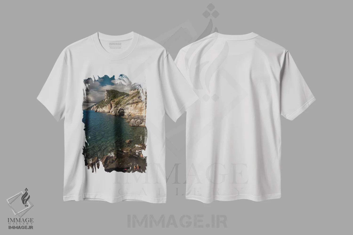 تیشرت سفید طرح دار صخره های پورتو وِنِره، مدیوم اثر انزو رومانو | immage.ir