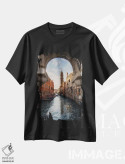 تیشرت مشکی طرح دار برج ناقوس سن جورجیو دی گرِچی، ونیز، مدیوم اثر انزو رومانو | immage.ir