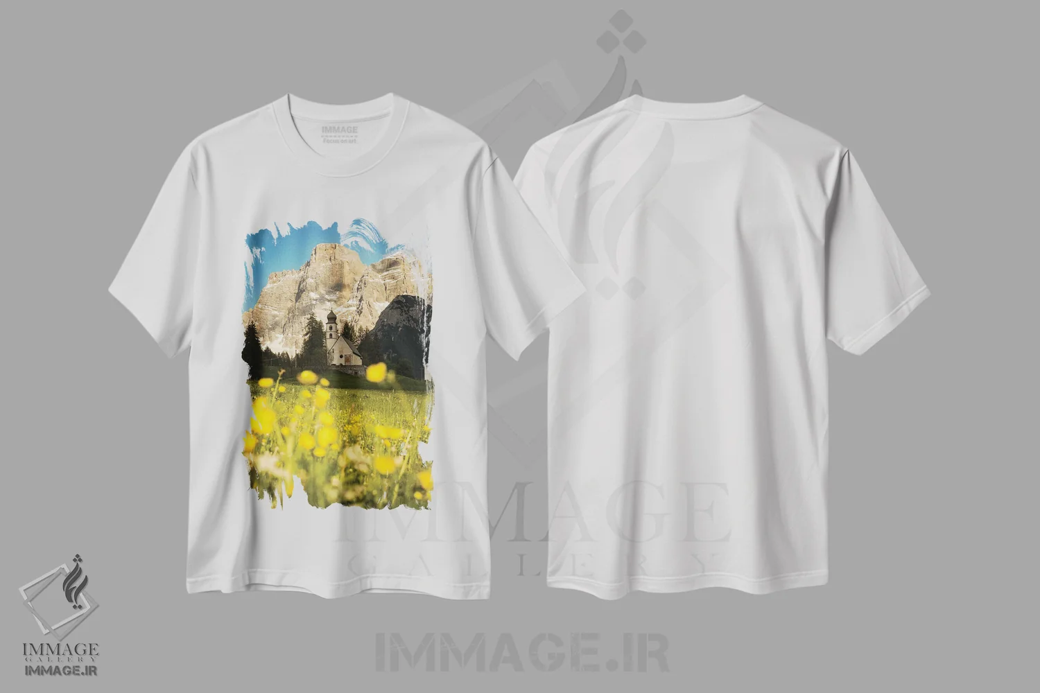 تیشرت سفید طرح دار کلیسای سانتا فوسکا، مدیوم اثر انزو رومانو | immage.ir