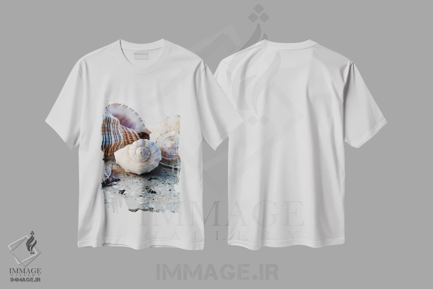 تیشرت سفید طرح دار هدایای ساحل I، دکور ساحلی اثر النا ری | فروشگاه ایماژ