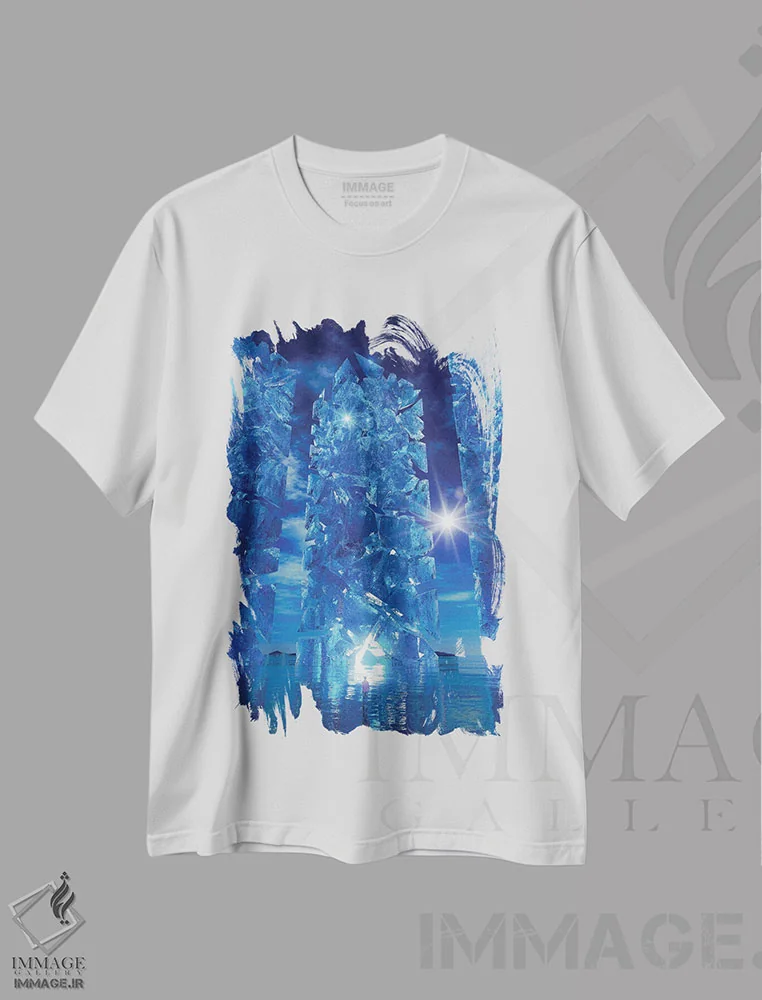 تیشرت سفید طرح دار تصاویر در آبی، دکوراسیون جایگزین اثر ایوان رودز | immage.ir