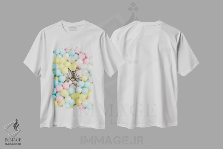 تیشرت سفید طرح دار گربه منشی، عکاسی ترکیبی اثر ارین سامر | immage.ir