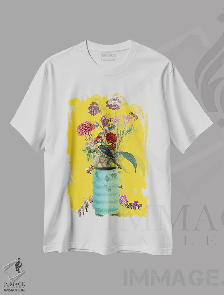تیشرت سفید طرح دار گل، تزئینی اثر ادسون راموس | immage.ir
