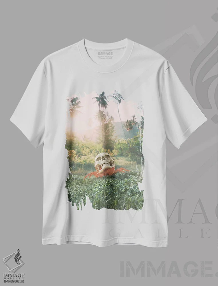 تیشرت سفید طرح دار خانهٔ جدید، هنر فاخر معاصر اثر اوگنی سولویف | immage.ir