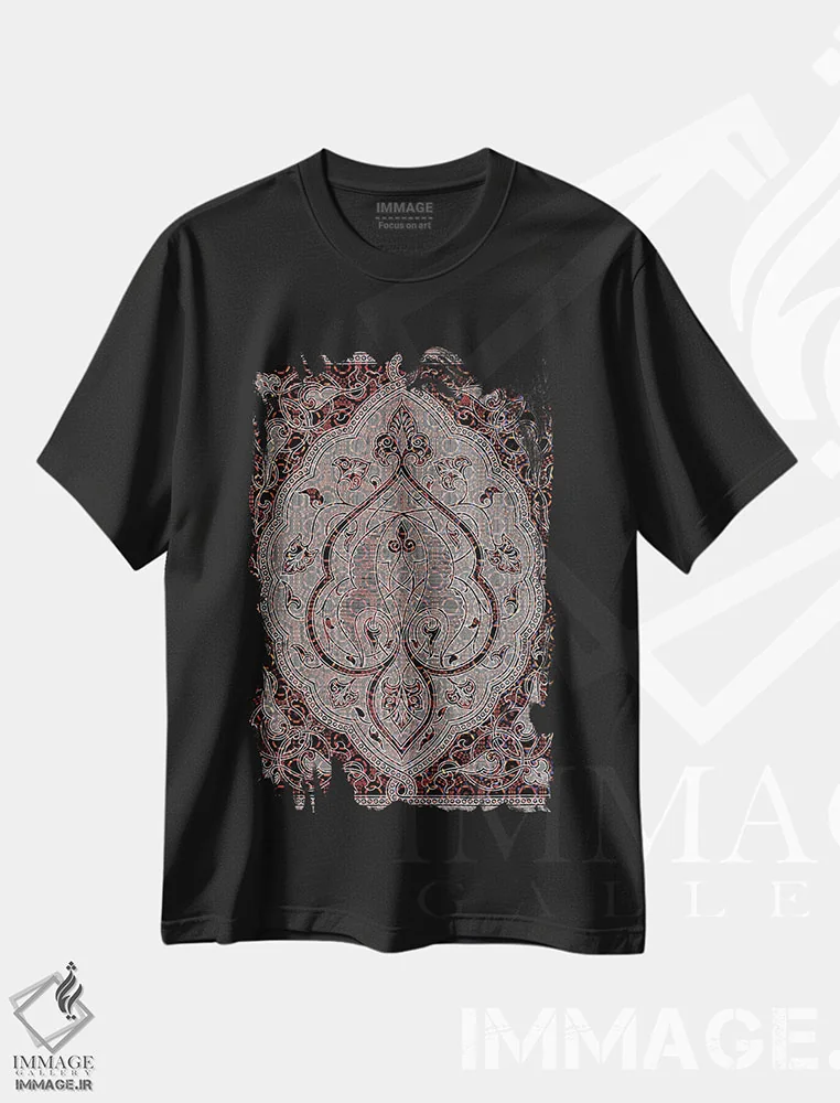 تیشرت مشکی طرح دار عمق ساختارمند، دکور آسیایی اثر فایو بای فایو کالکتیو | immage.ir