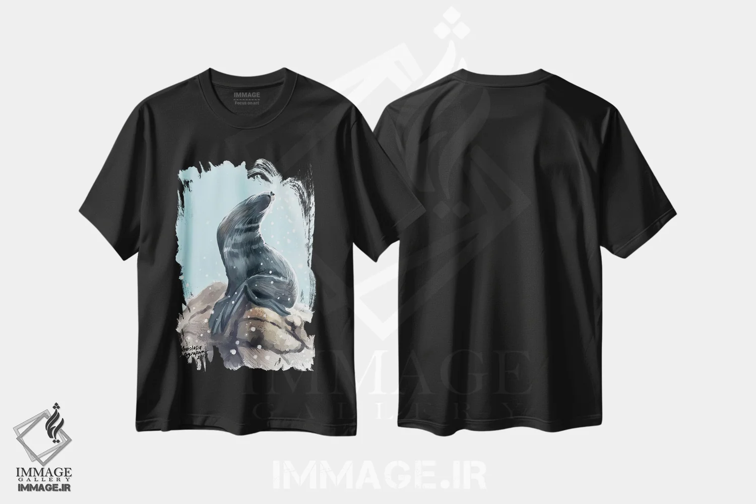 تیشرت مشکی طرح دار شیر دریایی، هنر دیجیتال اثر آناستازیا اِوگرافوا | فروشگاه ایماژ
